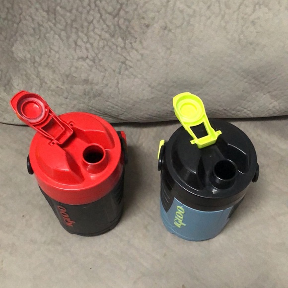 Igloo water bottle bundle new - Picture 7 of 8